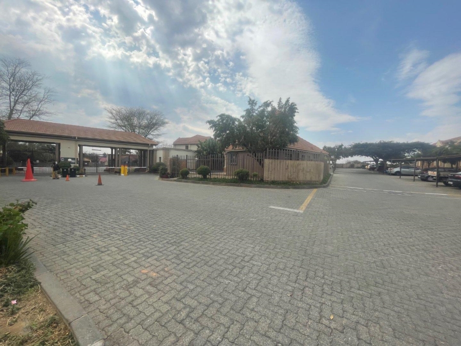 1 Bedroom Property for Sale in Esther Park Gauteng