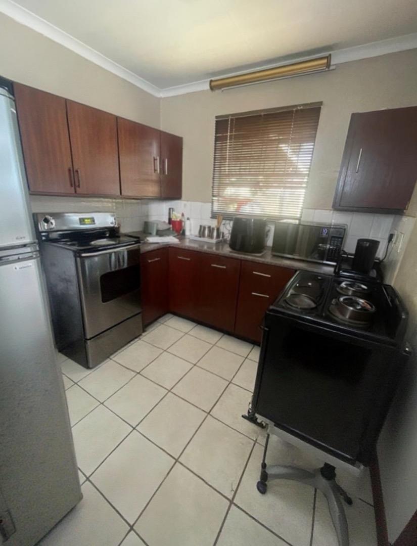 1 Bedroom Property for Sale in Terenure Gauteng