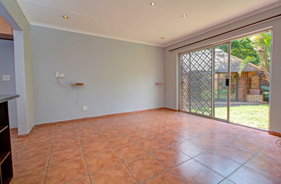 3 Bedroom Property for Sale in Wilgeheuwel Gauteng