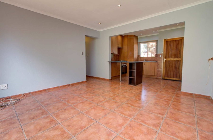 3 Bedroom Property for Sale in Wilgeheuwel Gauteng