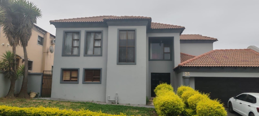 3 Bedroom Property for Sale in Halfway Gardens Gauteng