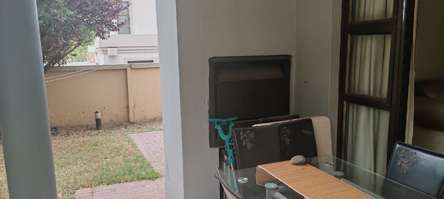 3 Bedroom Property for Sale in Halfway Gardens Gauteng