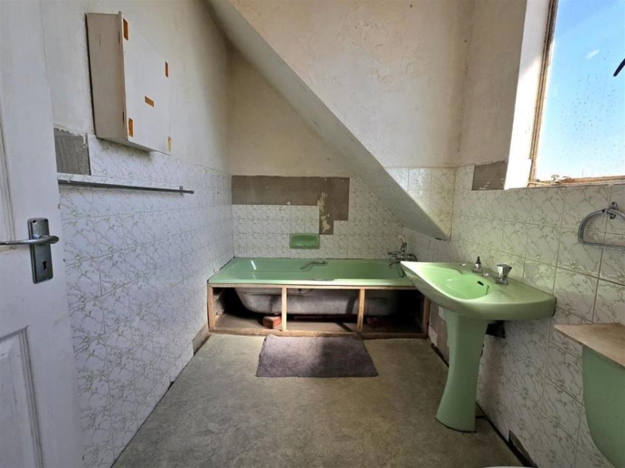 4 Bedroom Property for Sale in South Hills Gauteng