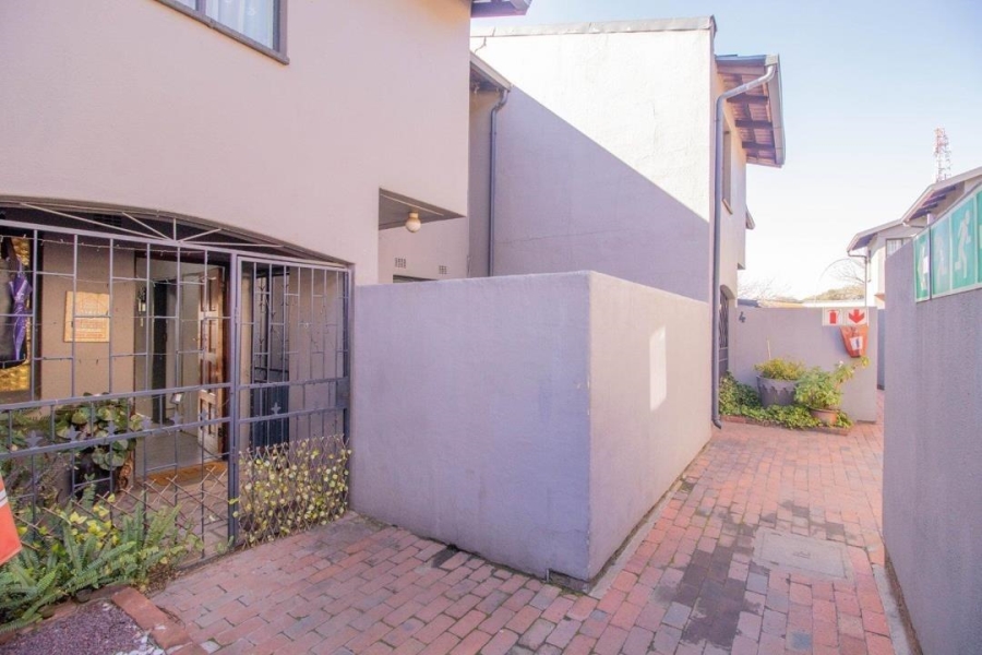 3 Bedroom Property for Sale in Lambton Gardens Gauteng