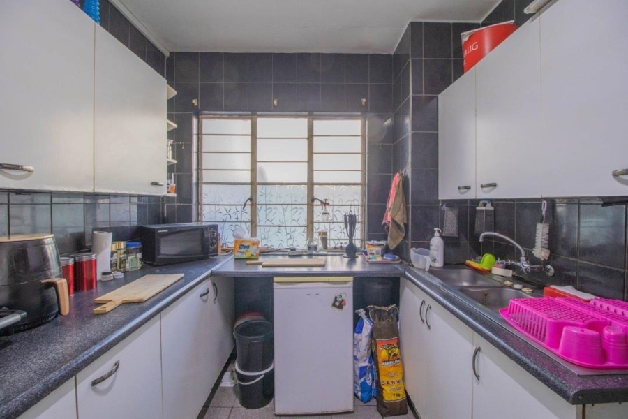 3 Bedroom Property for Sale in Lambton Gardens Gauteng