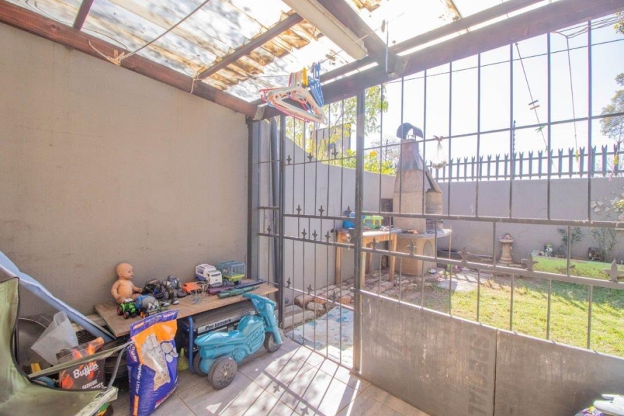 3 Bedroom Property for Sale in Lambton Gardens Gauteng