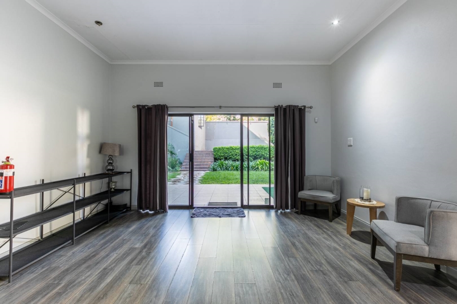3 Bedroom Property for Sale in Rosebank Gauteng