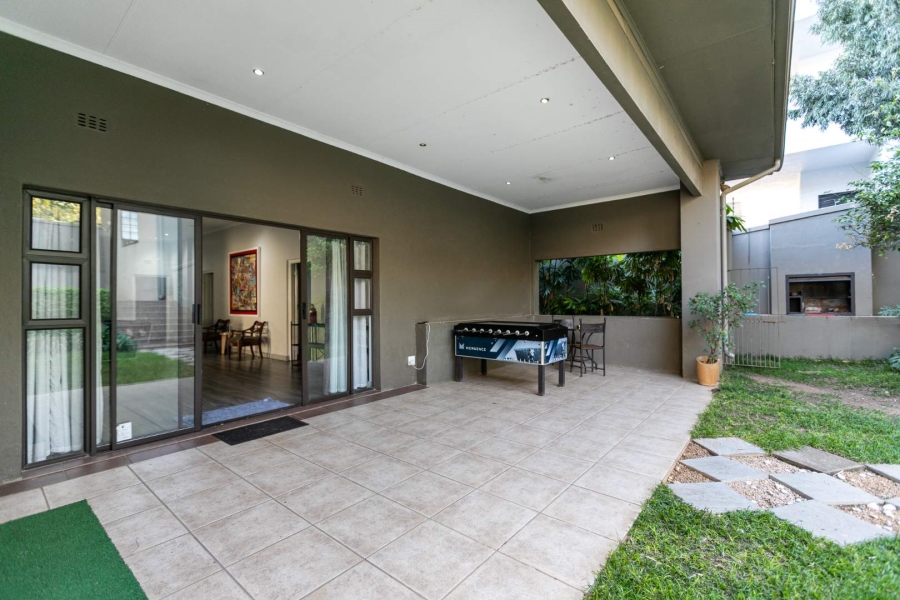 3 Bedroom Property for Sale in Rosebank Gauteng