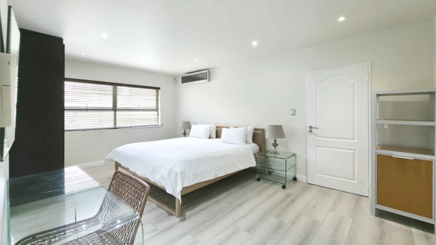 To Let 4 Bedroom Property for Rent in Strathavon Gauteng
