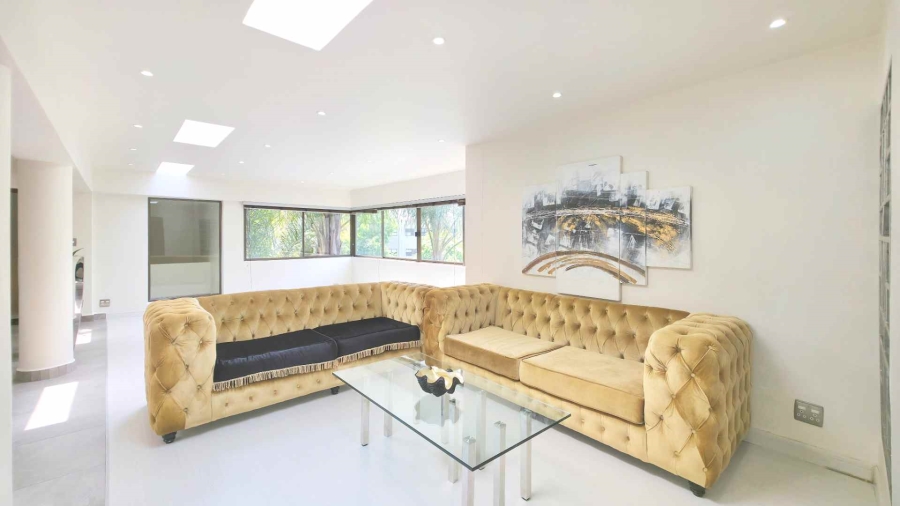 To Let 4 Bedroom Property for Rent in Strathavon Gauteng
