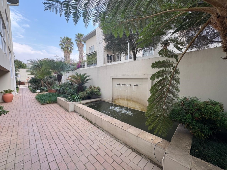 2 Bedroom Property for Sale in Hyde Park Gauteng