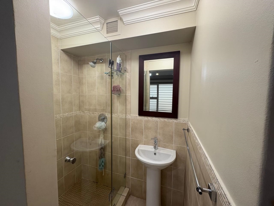 2 Bedroom Property for Sale in Hyde Park Gauteng
