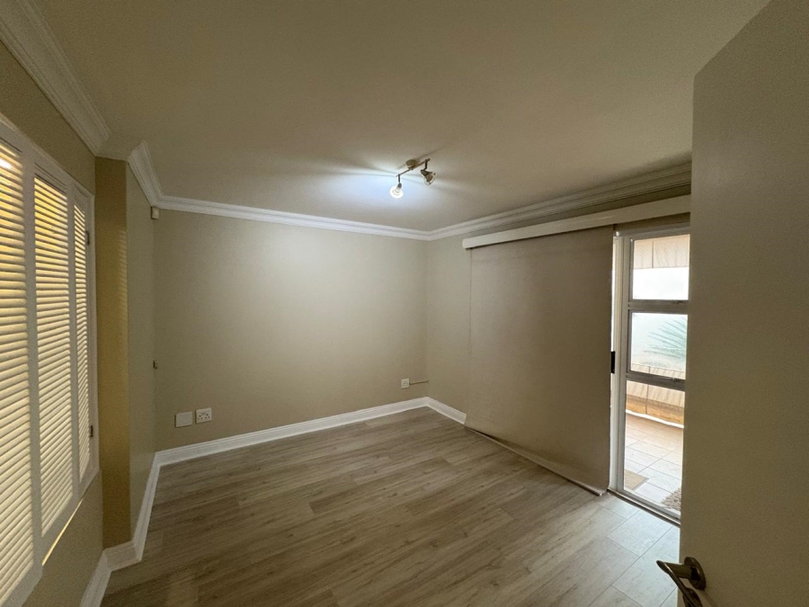2 Bedroom Property for Sale in Hyde Park Gauteng