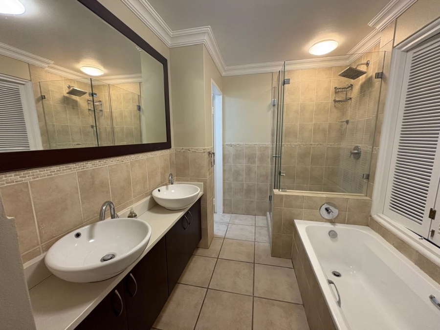 2 Bedroom Property for Sale in Hyde Park Gauteng