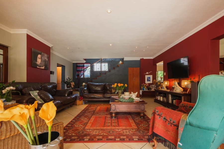 5 Bedroom Property for Sale in Pretorius Park Gauteng