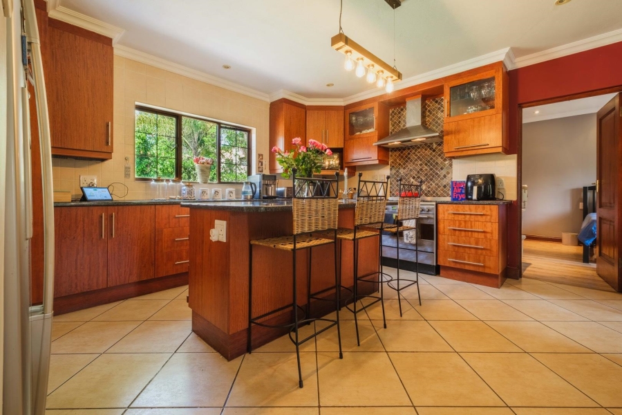 5 Bedroom Property for Sale in Pretorius Park Gauteng