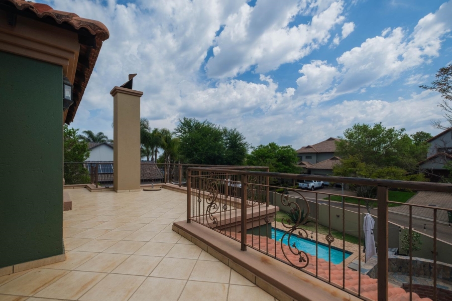 5 Bedroom Property for Sale in Pretorius Park Gauteng