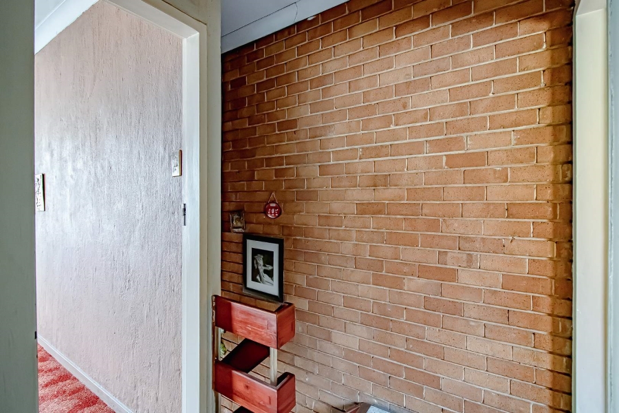 2 Bedroom Property for Sale in Rietfontein Gauteng