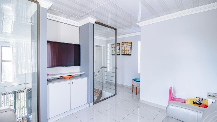 3 Bedroom Property for Sale in Silverton Gauteng