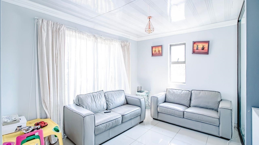 3 Bedroom Property for Sale in Silverton Gauteng