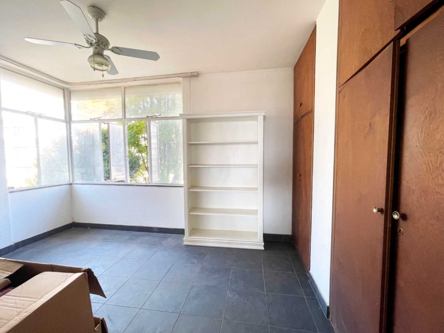 2 Bedroom Property for Sale in Sunnyside Gauteng