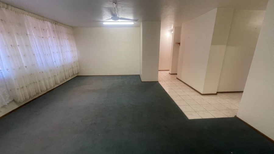 2 Bedroom Property for Sale in Wonderboom South Gauteng