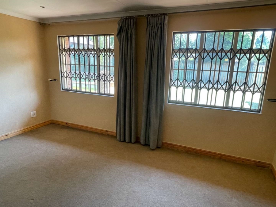 3 Bedroom Property for Sale in Bedfordview Gauteng