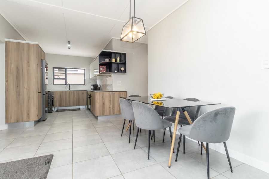 3 Bedroom Property for Sale in Waterfall Gauteng