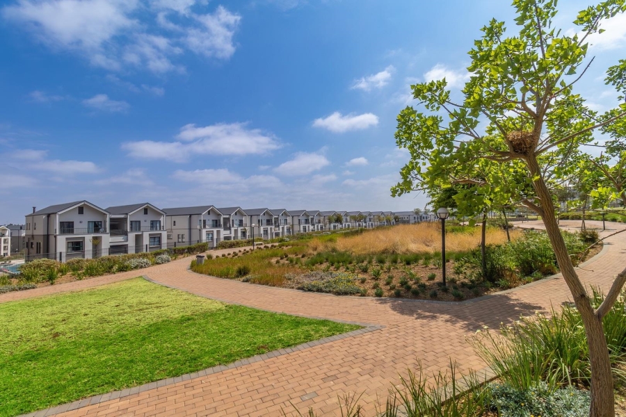 3 Bedroom Property for Sale in Waterfall Gauteng