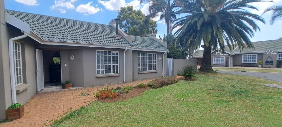 To Let 3 Bedroom Property for Rent in Verwoerdpark Gauteng