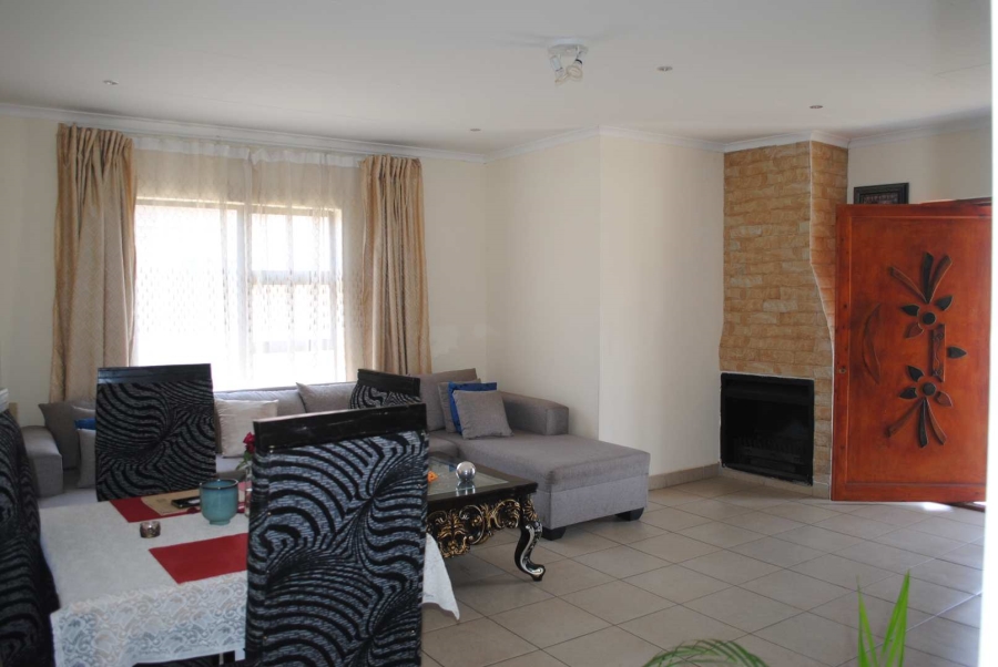 3 Bedroom Property for Sale in Riversdale Gauteng