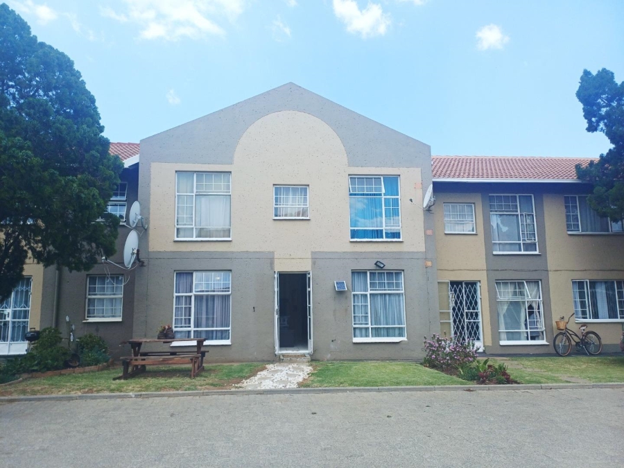3 Bedroom Property for Sale in Verwoerdpark Gauteng