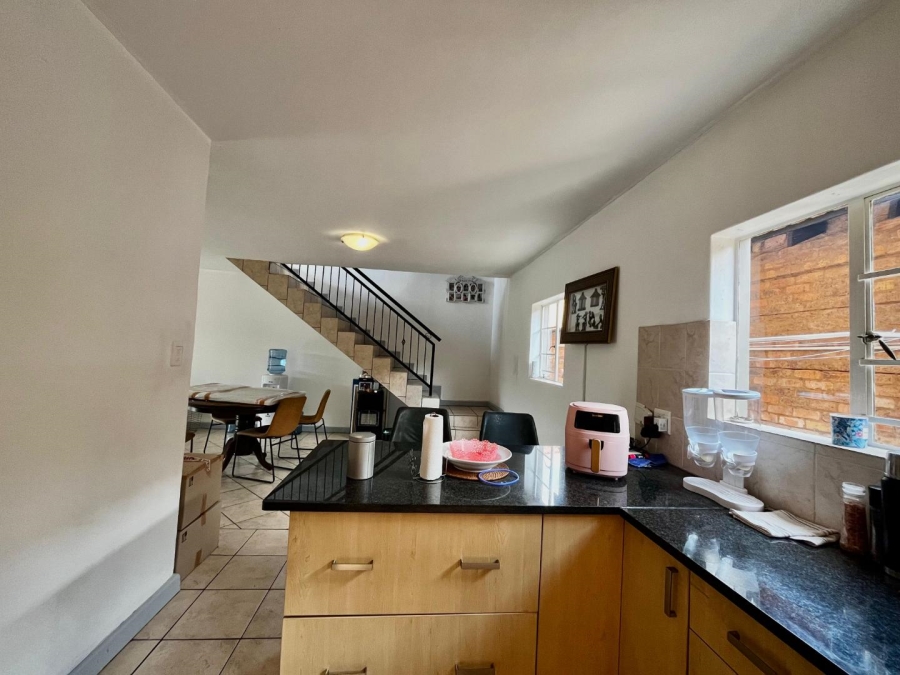 3 Bedroom Property for Sale in Six Fountains Residential Estate Gauteng