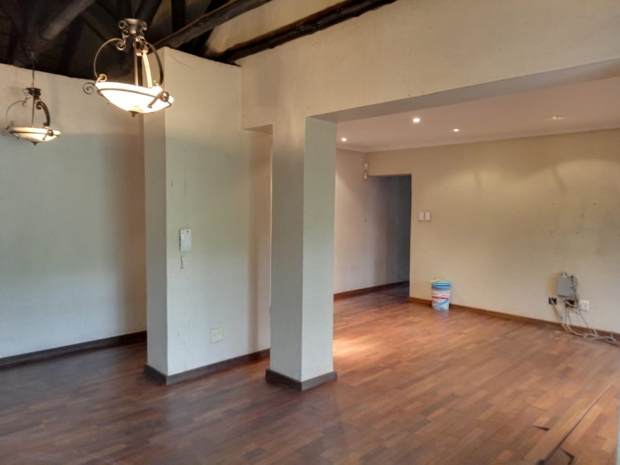 4 Bedroom Property for Sale in Carlswald Gauteng