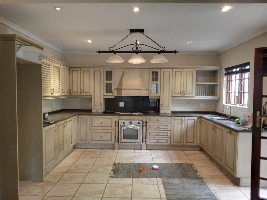 4 Bedroom Property for Sale in Carlswald Gauteng