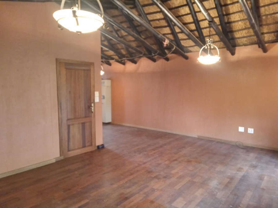 4 Bedroom Property for Sale in Carlswald Gauteng