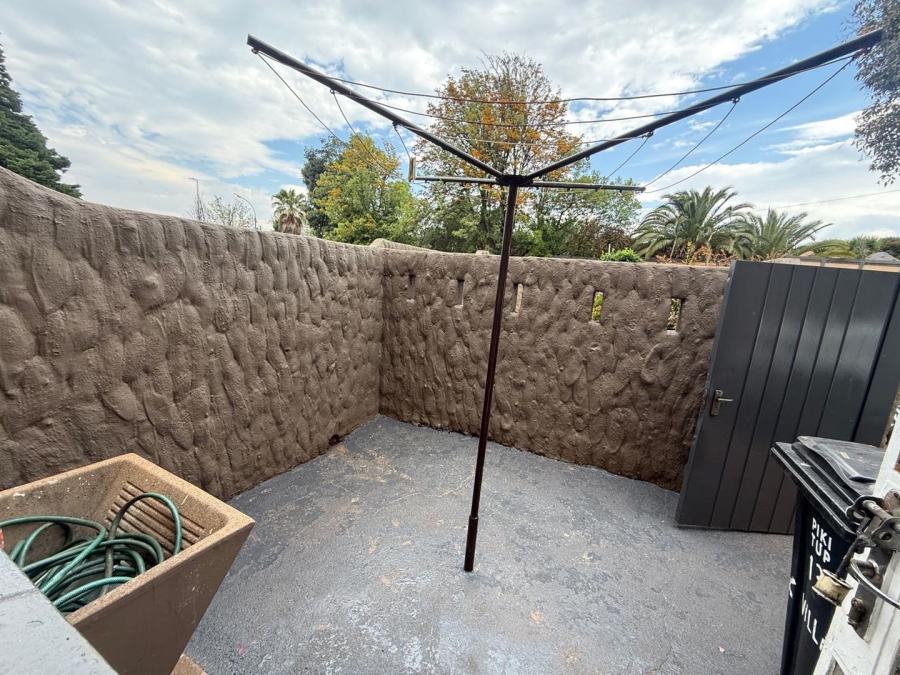 2 Bedroom Property for Sale in Constantia Kloof Gauteng