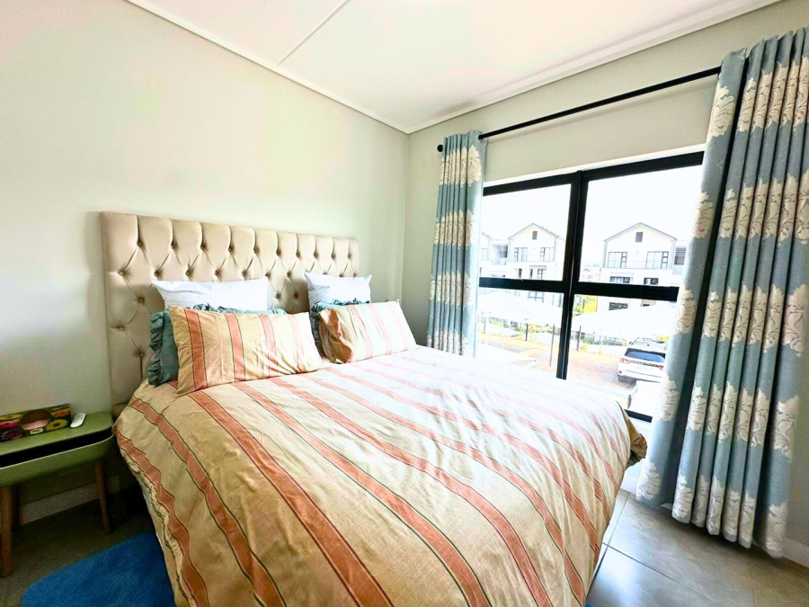 To Let 3 Bedroom Property for Rent in Waterfall Gauteng