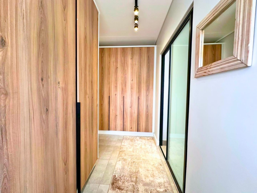 To Let 3 Bedroom Property for Rent in Waterfall Gauteng