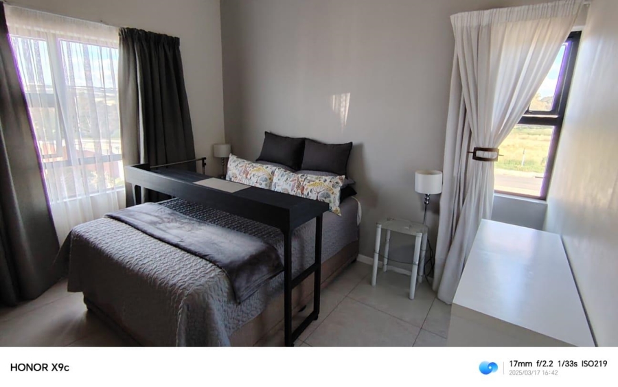 To Let 1 Bedroom Property for Rent in Longlake Gauteng