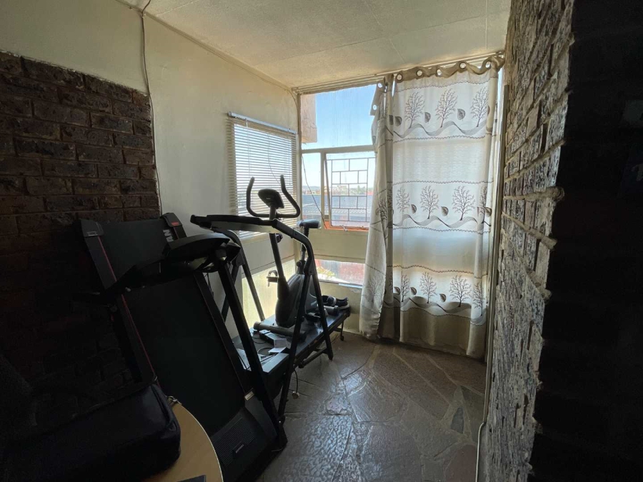 2 Bedroom Property for Sale in Silverton Gauteng