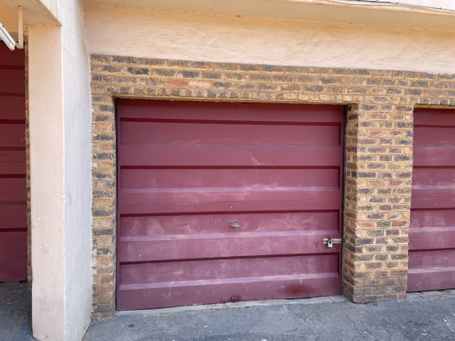 2 Bedroom Property for Sale in Silverton Gauteng