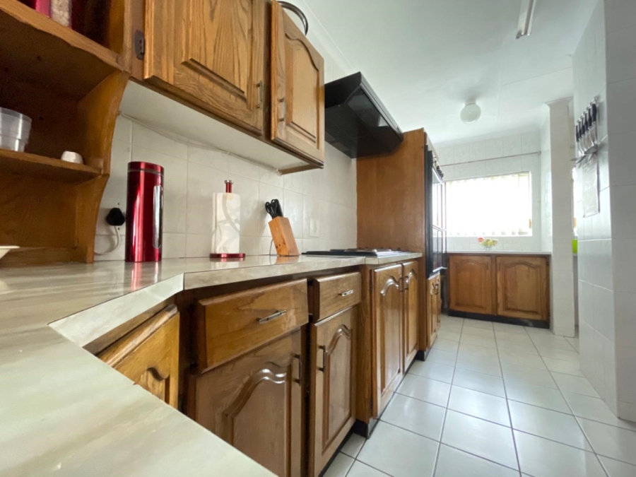 3 Bedroom Property for Sale in Birchleigh North Gauteng