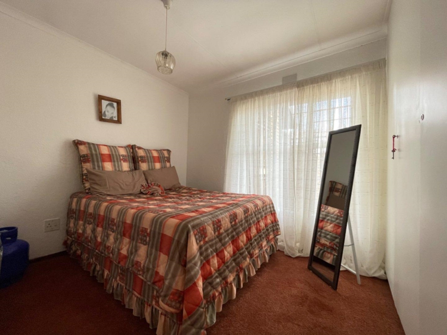 3 Bedroom Property for Sale in Birchleigh North Gauteng