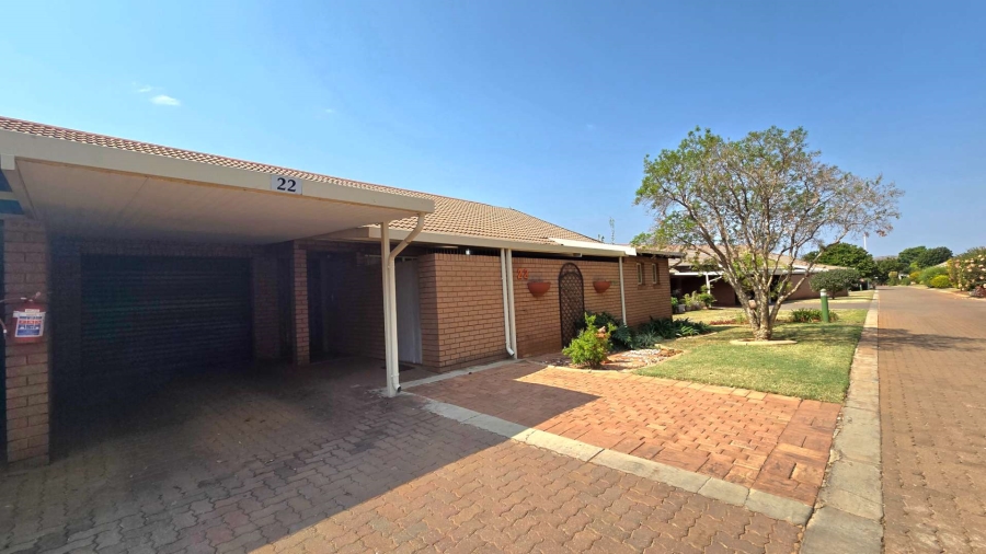 2 Bedroom Property for Sale in Montana Park Gauteng