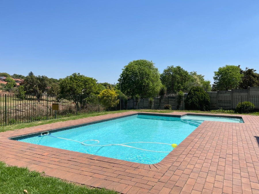 2 Bedroom Property for Sale in Rembrandt Park Gauteng