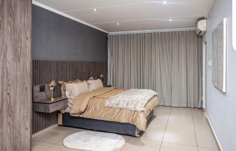 2 Bedroom Property for Sale in Morningside Gauteng