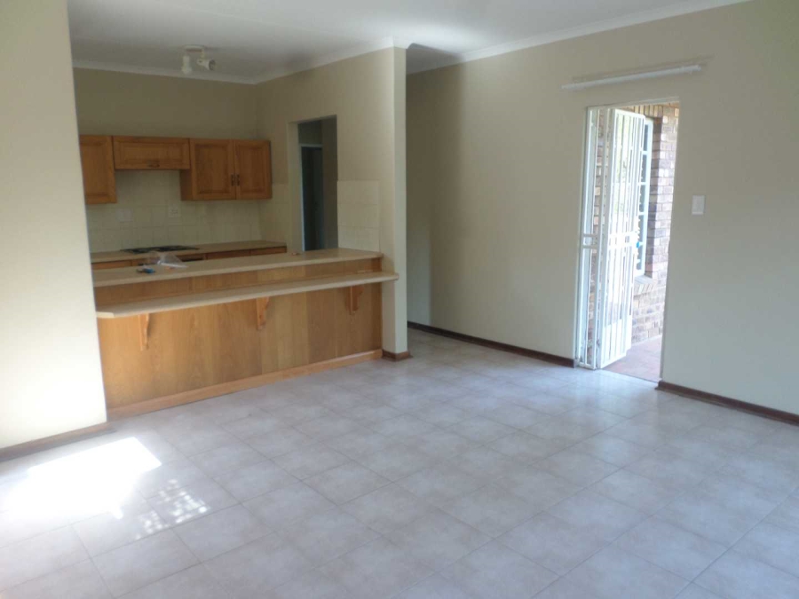 3 Bedroom Property for Sale in Garsfontein Gauteng