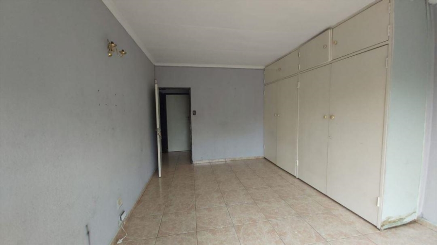 3 Bedroom Property for Sale in Birchleigh North Gauteng
