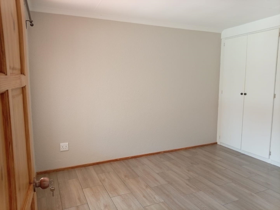 3 Bedroom Property for Sale in Glen Marais Gauteng